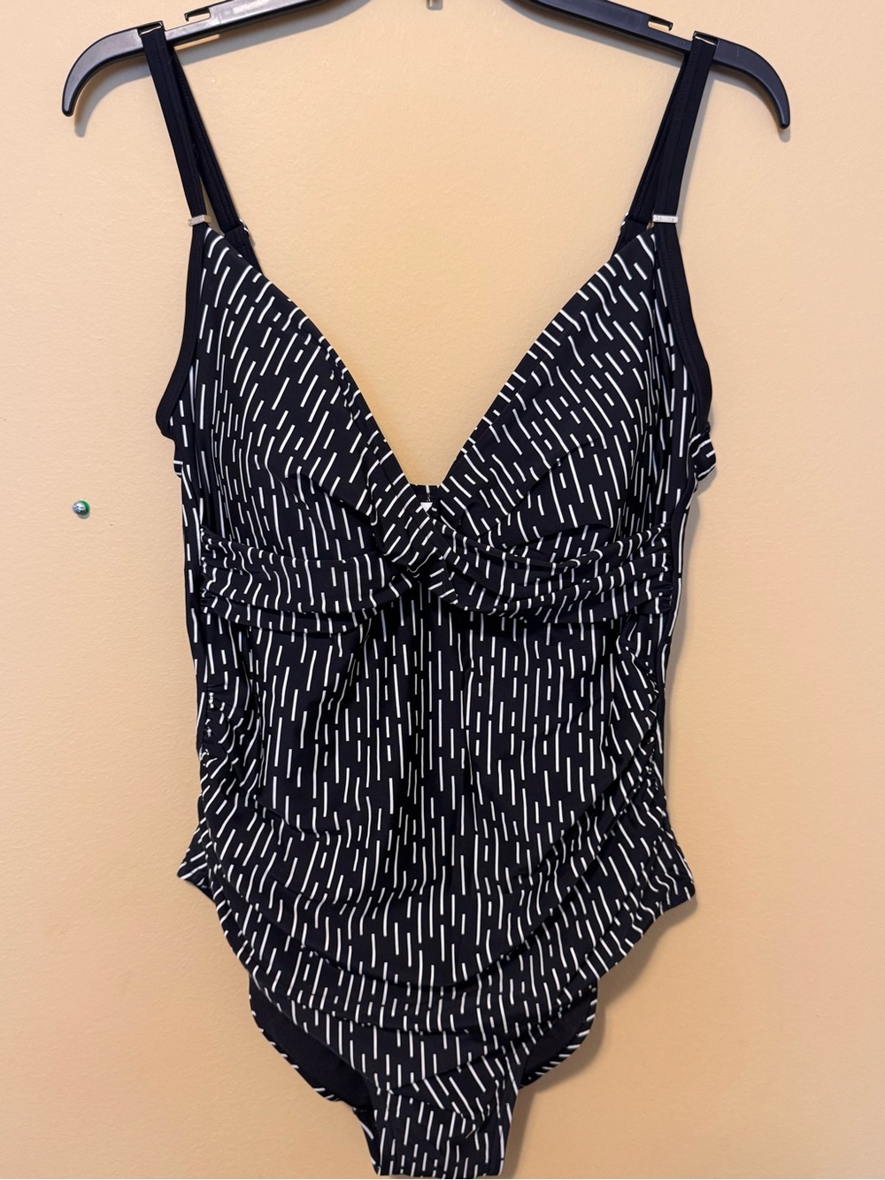 Calvin Klein Women’s Black & White Patterned One-Piece Swimsuit